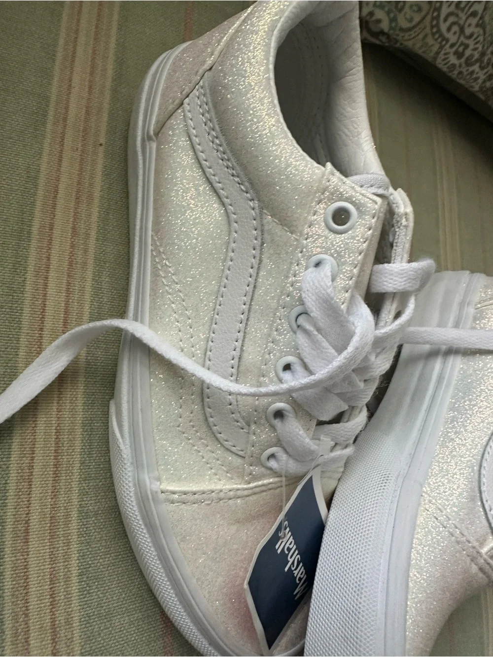 NWT Vans kids size 3.0 US White Glitter Lace-Up Sneakers